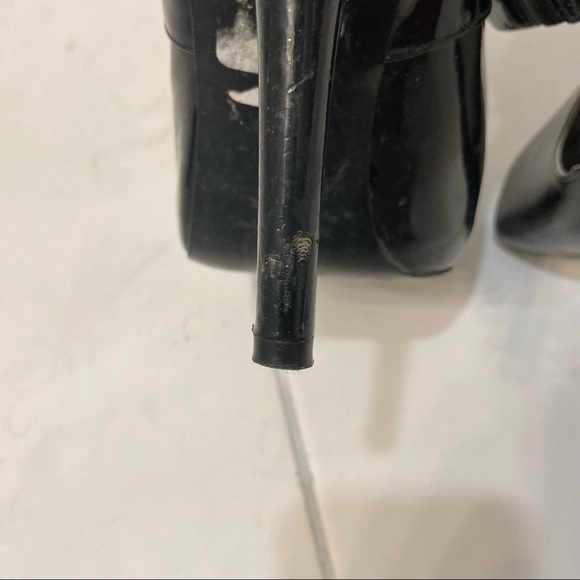 Guess by Marciano vintage black patent leather Mary Janes Size 7 - Picture 6 of 10